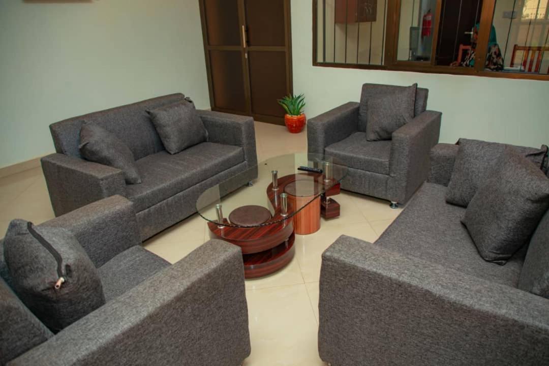 Africa Natural Tours - Kilimanjaro White House Hotel Moshi Exterior photo
