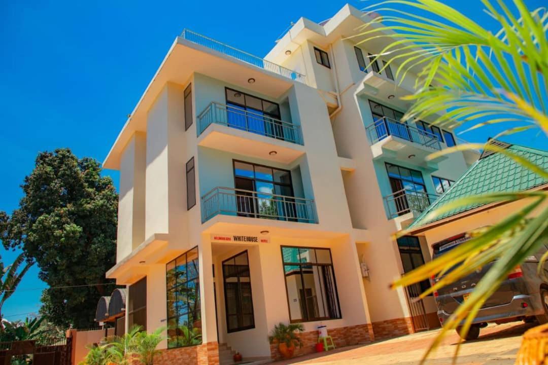 Africa Natural Tours - Kilimanjaro White House Hotel Moshi Exterior photo