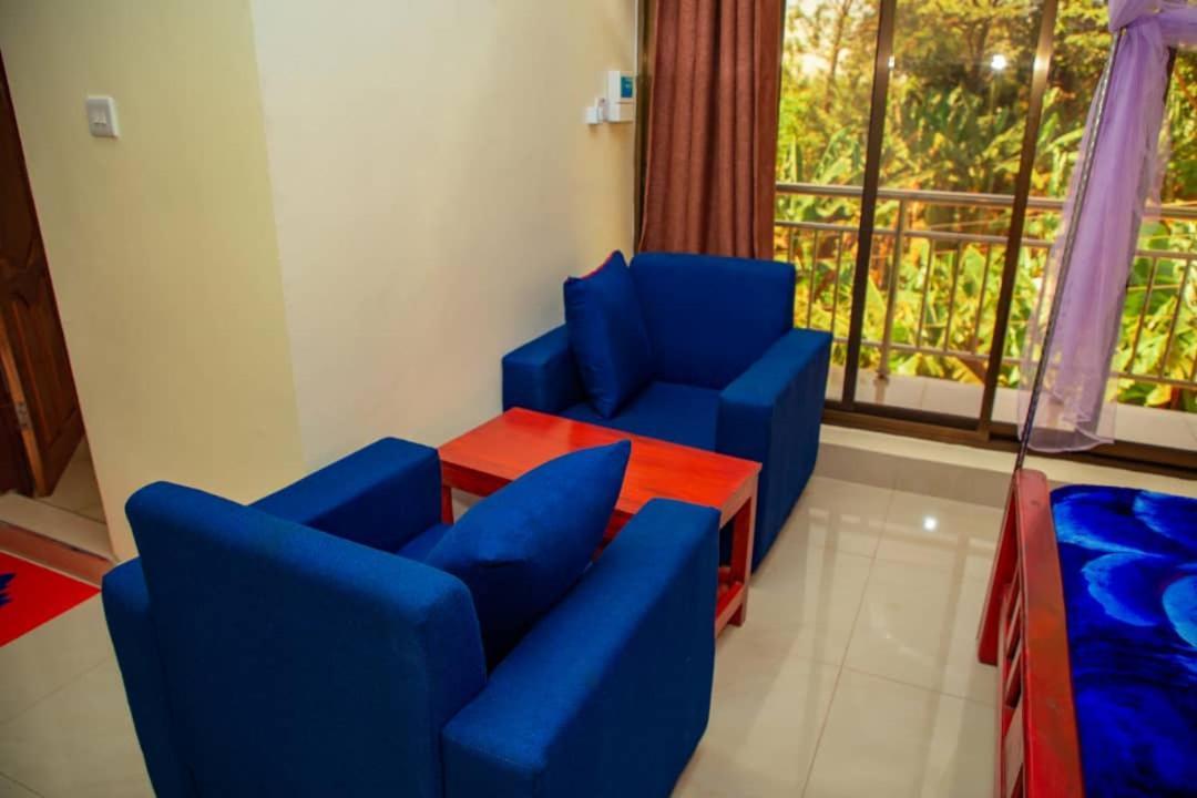 Africa Natural Tours - Kilimanjaro White House Hotel Moshi Exterior photo